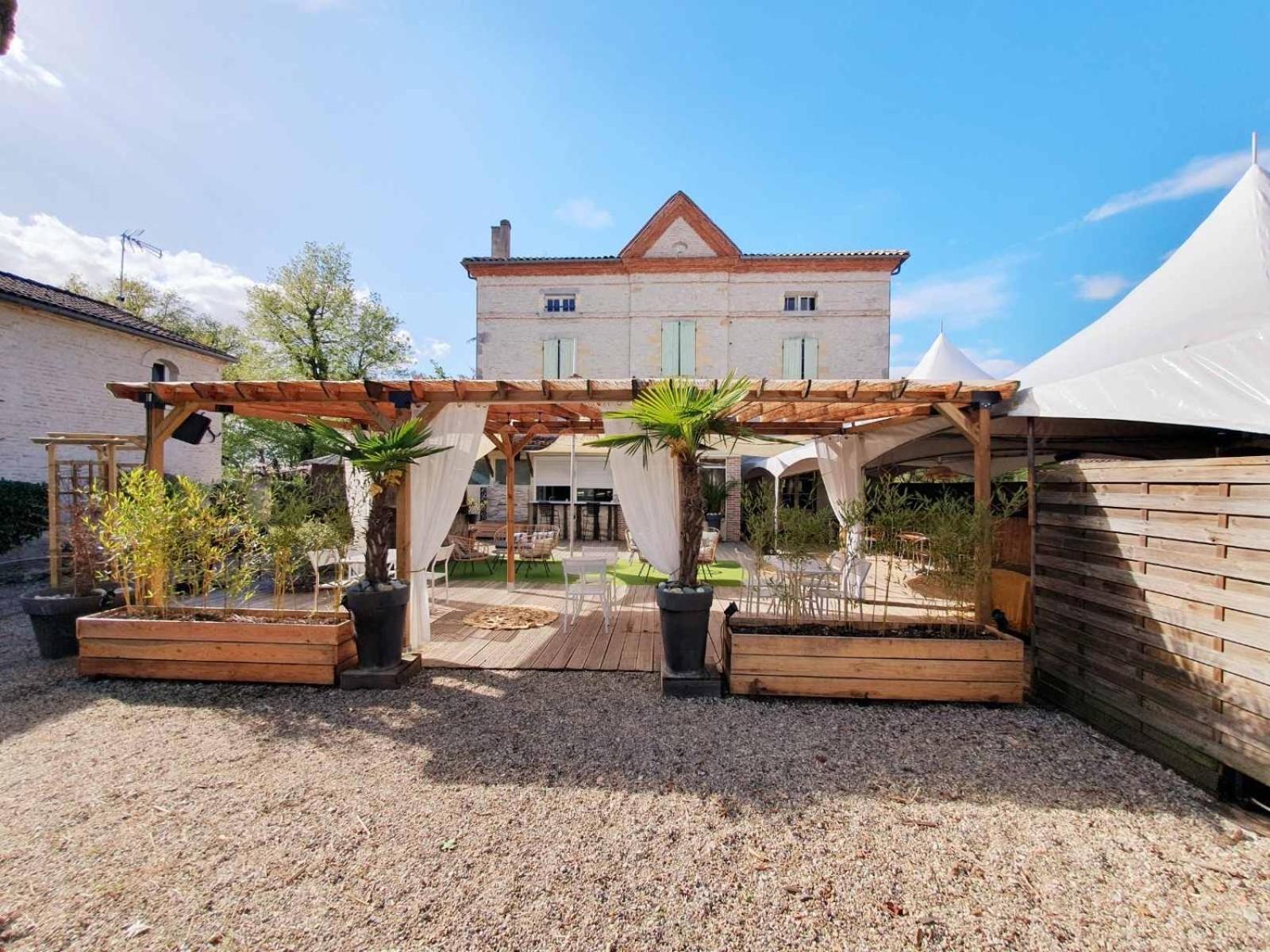 Le Baraillot, Chambres Et Repas D'Hotes, Soiree Etape Aiguillon Bagian luar foto